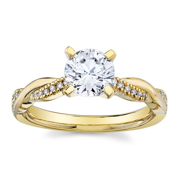 Women's Diamond Engagement Ring