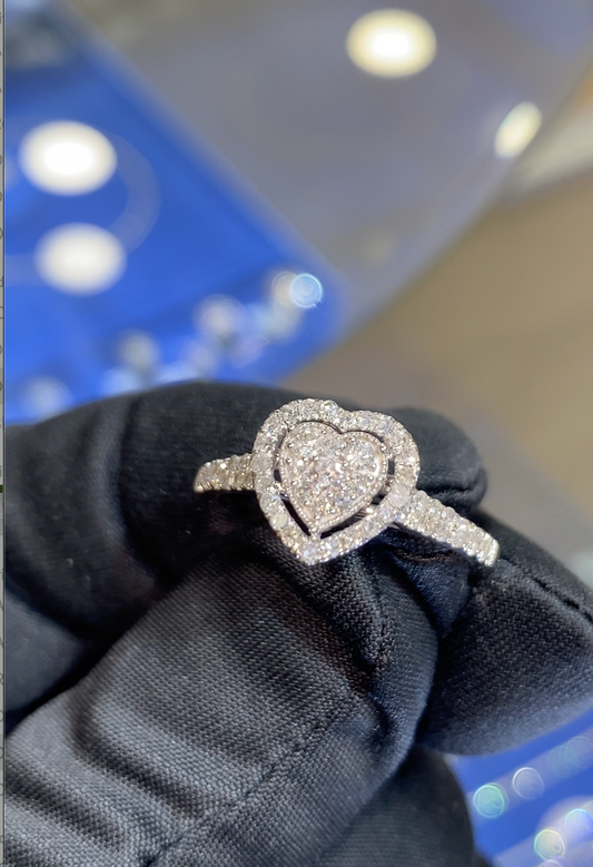 Diamond heart ring 14k white gold MGI-VPRN50467