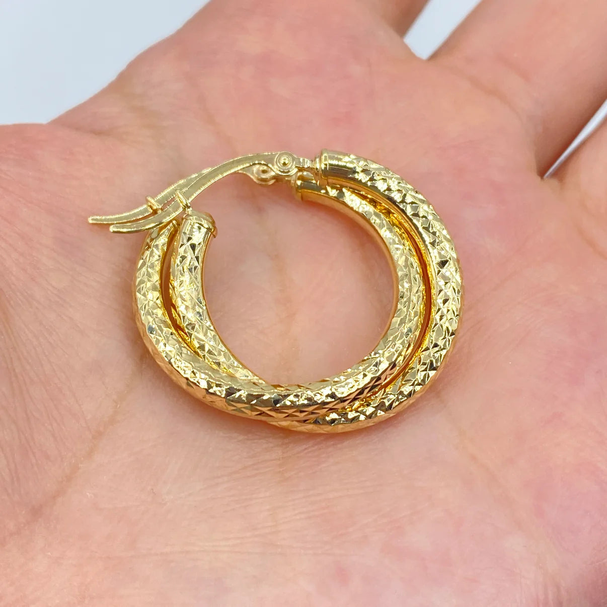 14K Yellow Gold Diamond Cut Hoop Earring 3.5mm