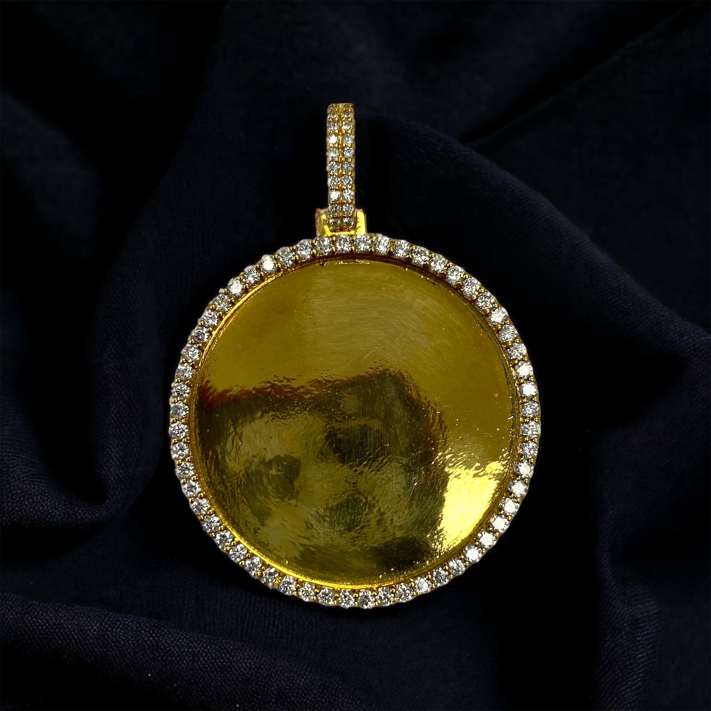 Picture pendant