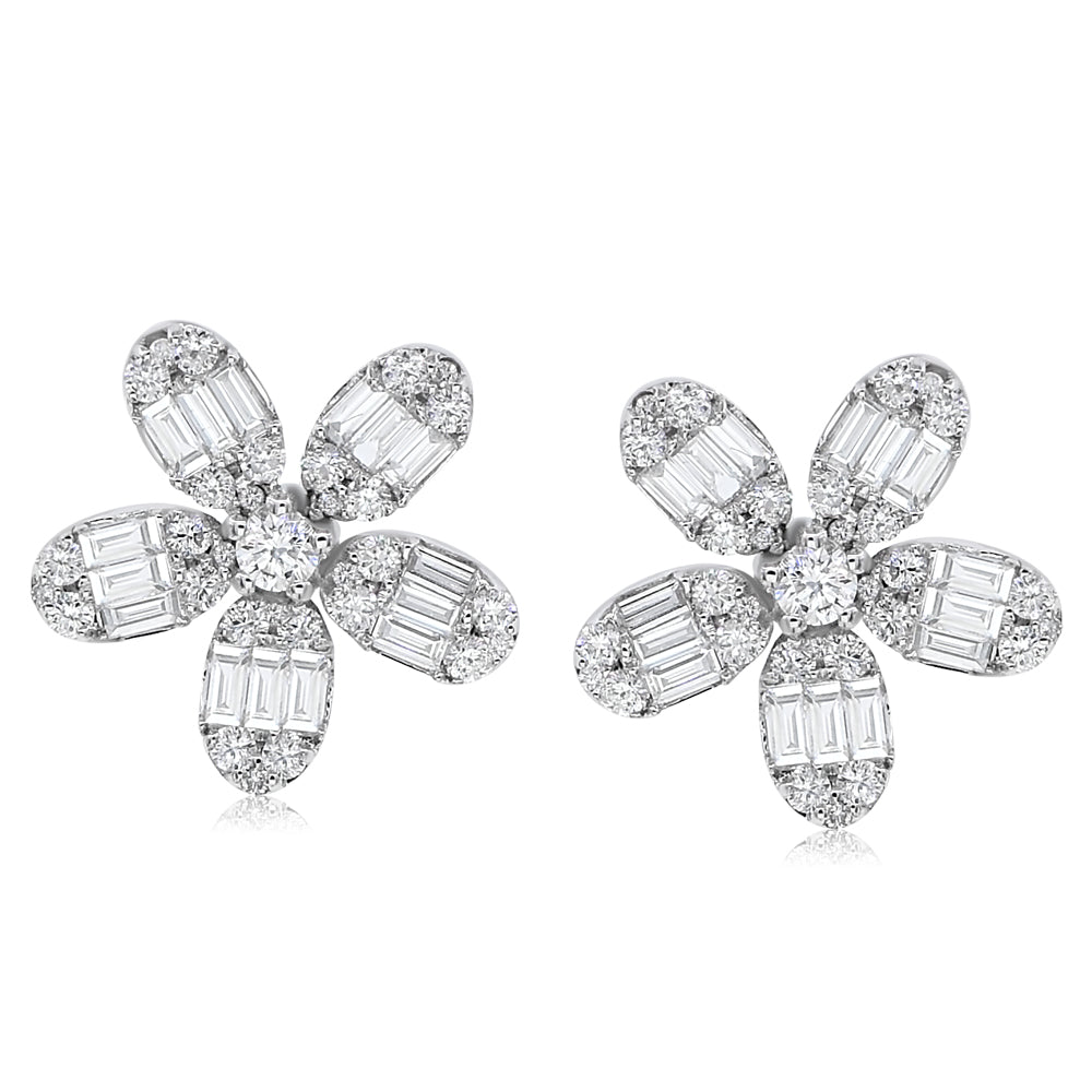 Diamond earring 18k white gold EL637