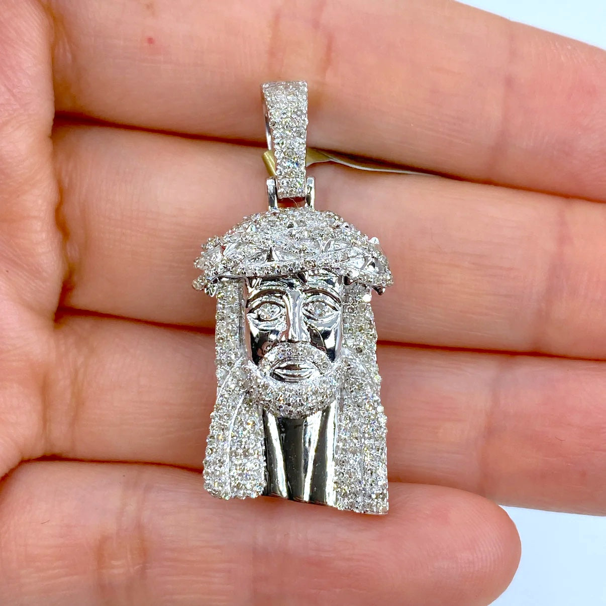 10k/14k Gold Diamond Jesus Head Pendant